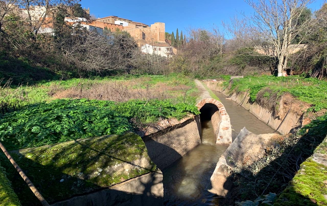 Actuación de emergencia en el colector paralelo a la Ribera del Marco (Cáceres)