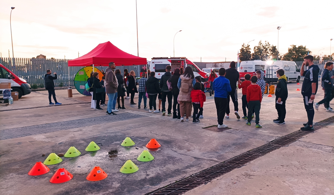 Medio millar de jóvenes asisten a la fiesta sin alcohol en Badajoz