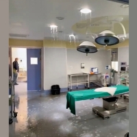 Se inunda un quirófano en el materno infantil de Badajoz