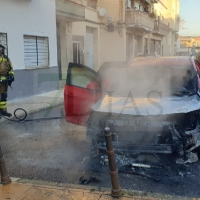 Investigan dos incendios de vehículos en apenas unas horas en Badajoz