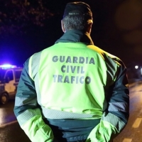 Accidente de madrugada en el túnel de Miravete: herido un joven de 26 años