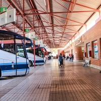 Los extremeños podrán viajar gratis en el transporte público por la región