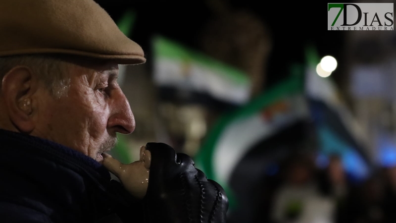 400 personas se manifiestan en Santa Marta contra el macrovertedero