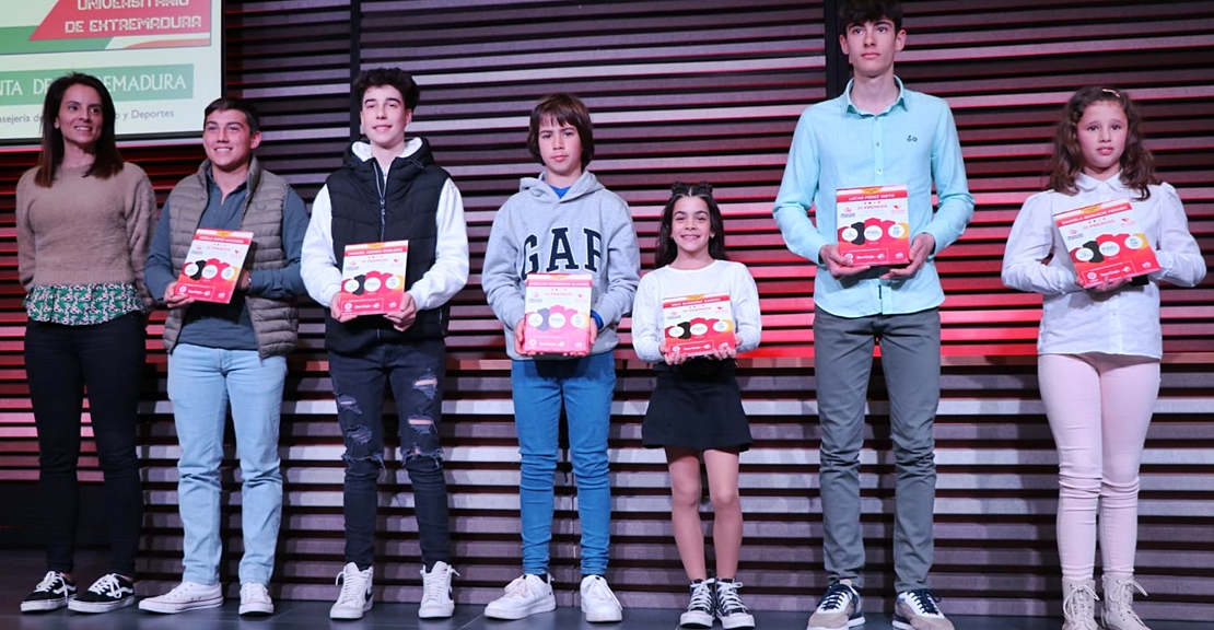 La Fundación Jóvenes y Deporte entrega los III Premios Diputación Contigo