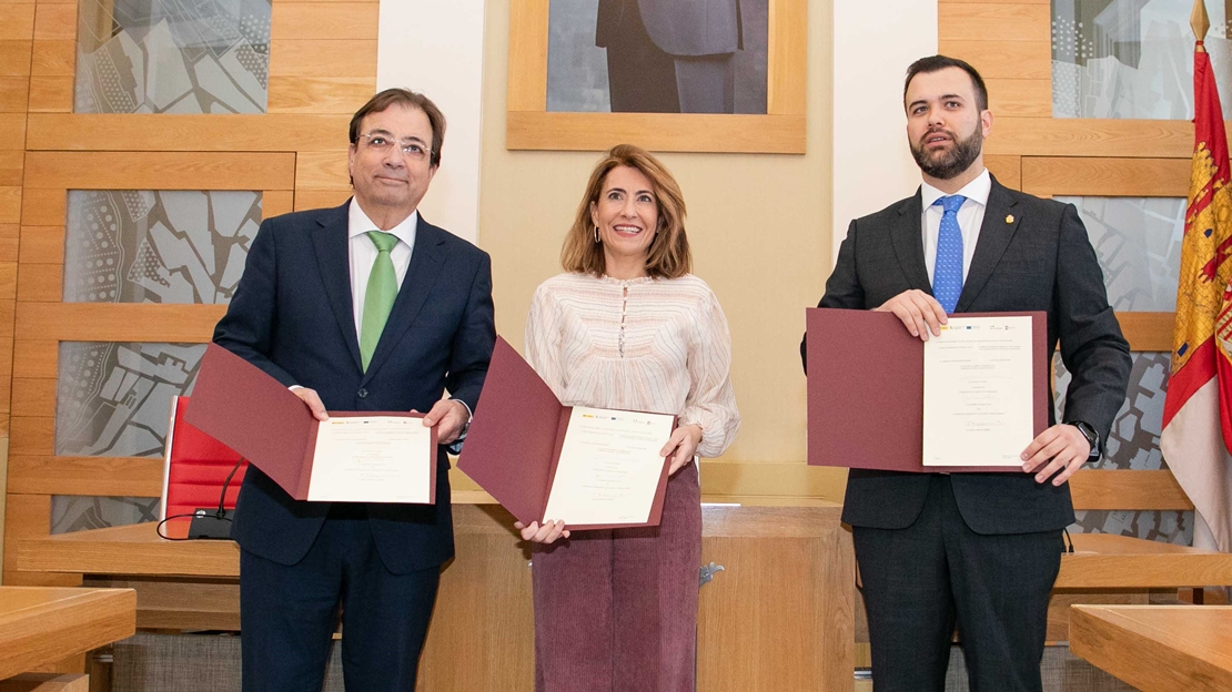 Vara destaca que la vivienda es la cuarta pata en la que seguir trabajando