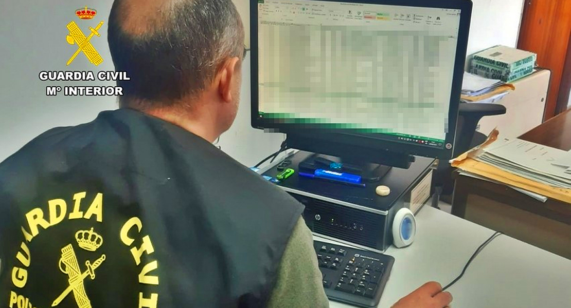 Los encargados de un bar de La Coronada podrían haber estafado casi 40.000 € a un cliente