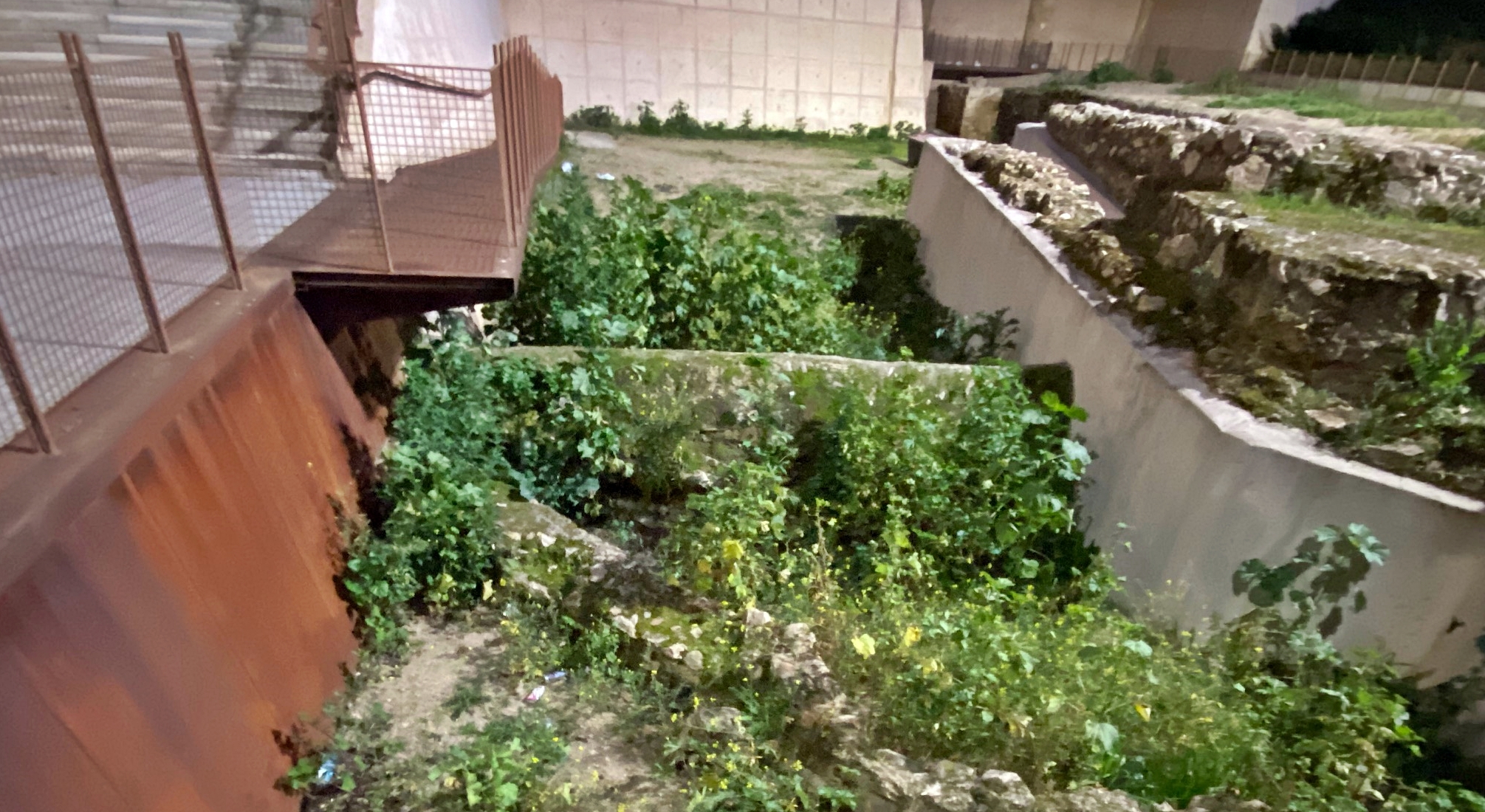 PSOE: “Hay seis socavones municipales que acumulan meses de retrasos en Badajoz”