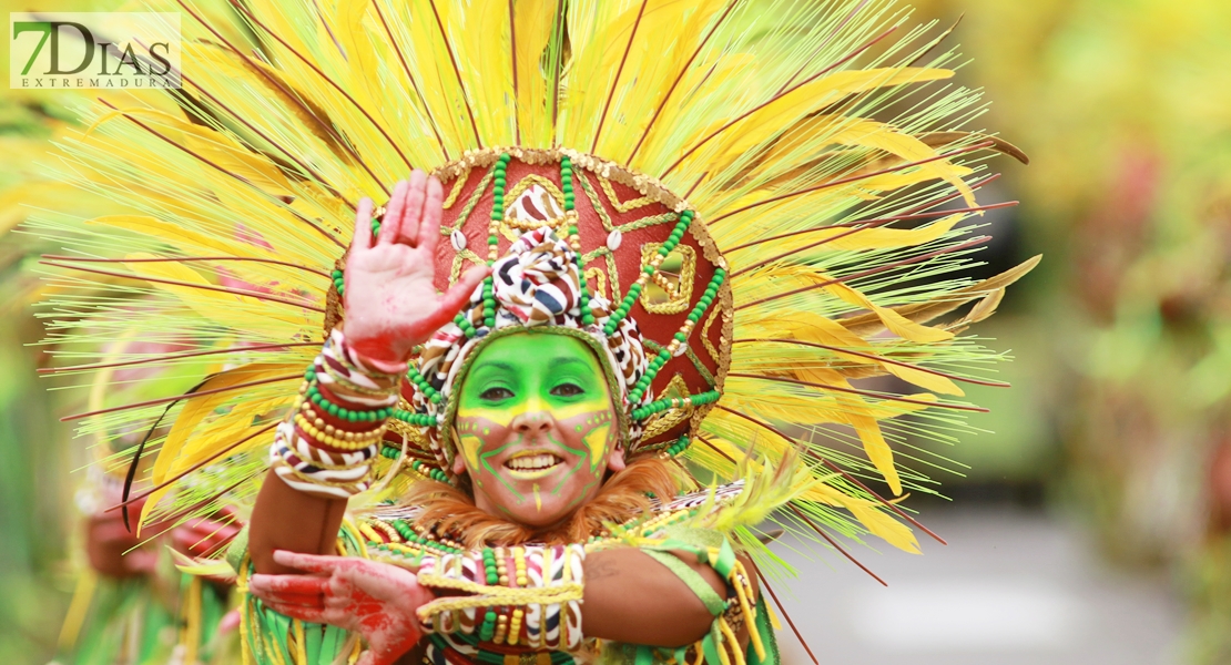 Disfruta de los mejores primeros planos del gran desfile del carnaval 2023