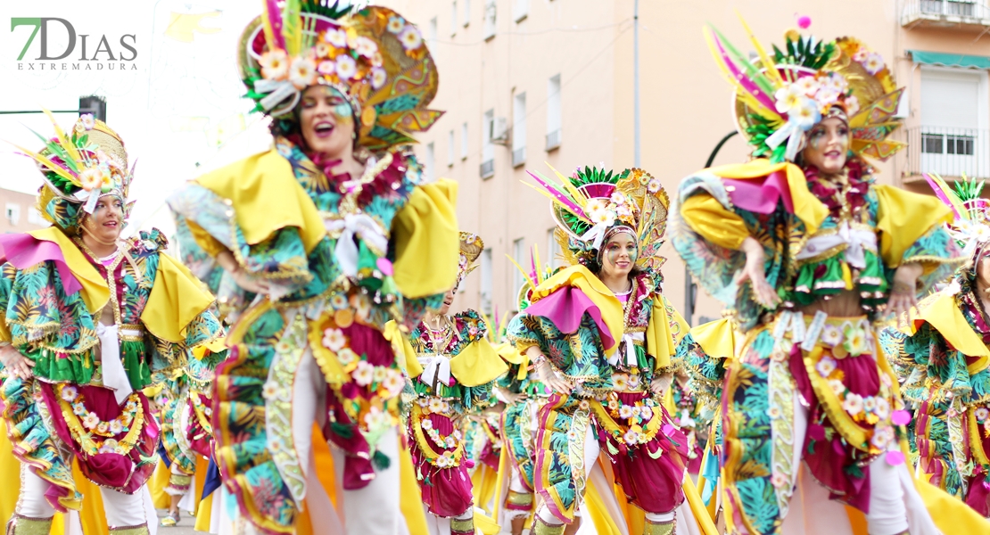 REPOR II: Mejores planos generales del desfile del Carnaval 2023