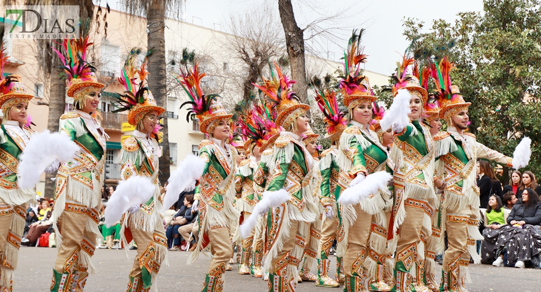 REPOR I: Mejores planos generales del desfile del Carnaval de Badajoz