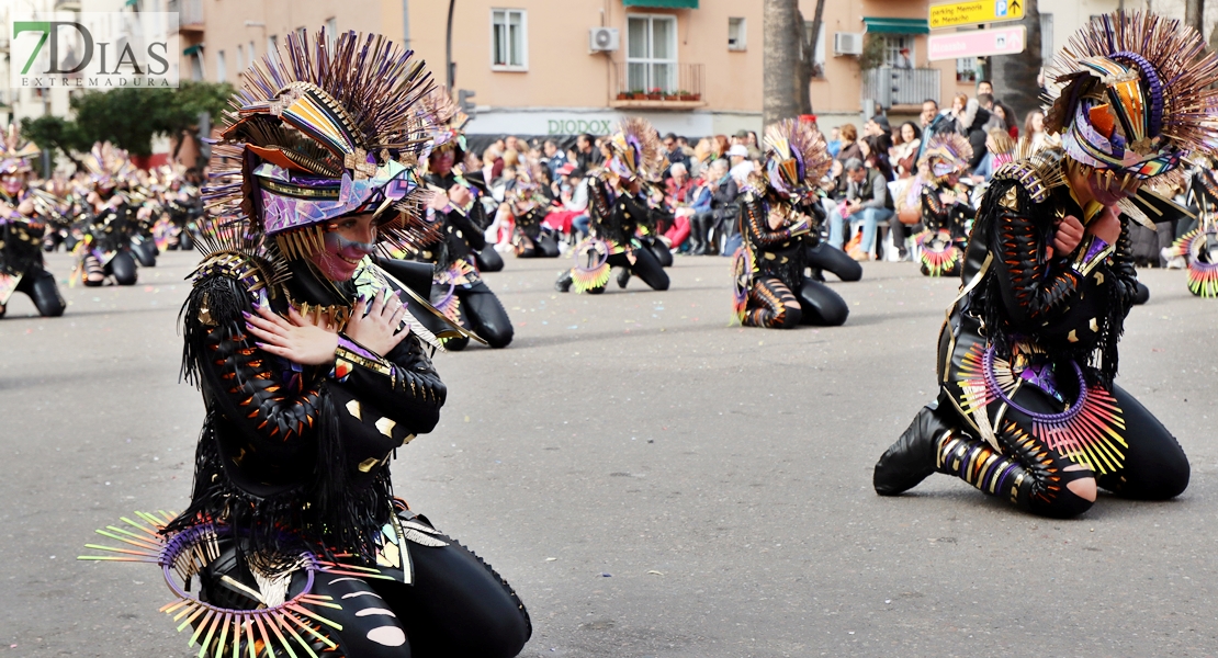 REPOR I: Mejores planos generales del desfile del Carnaval de Badajoz