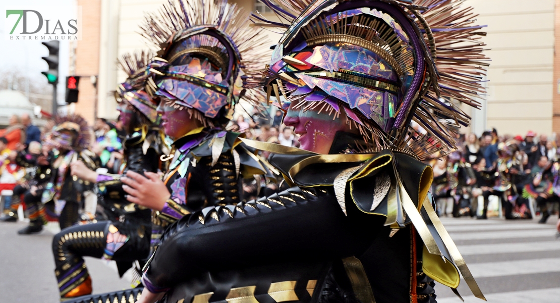 REPOR I: Mejores planos generales del desfile del Carnaval de Badajoz