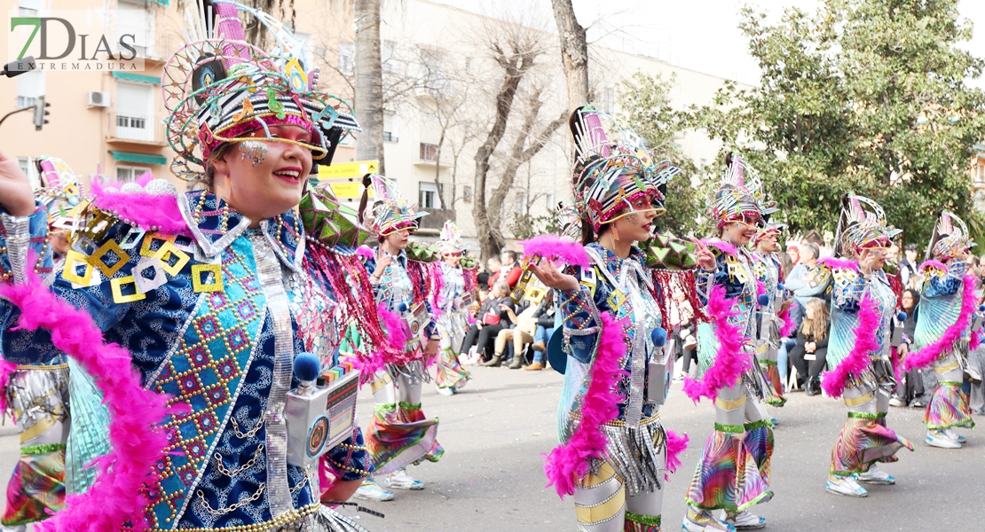 REPOR I: Mejores planos generales del desfile del Carnaval de Badajoz