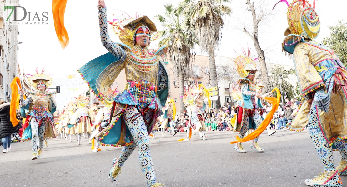 REPOR I: Mejores planos generales del desfile del Carnaval de Badajoz