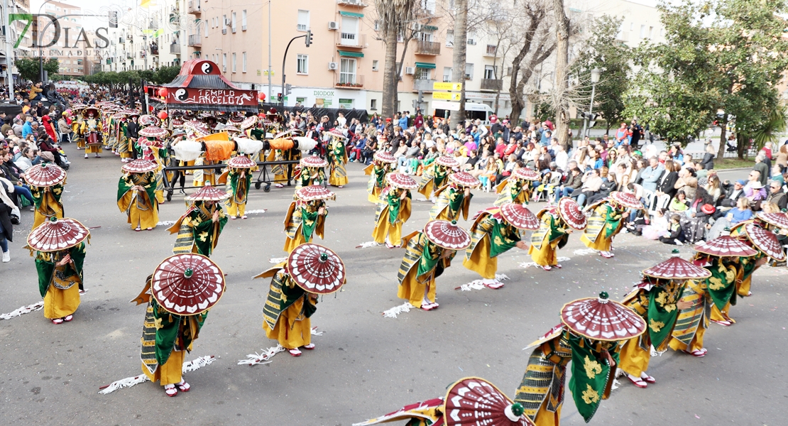 REPOR I: Mejores planos generales del desfile del Carnaval de Badajoz