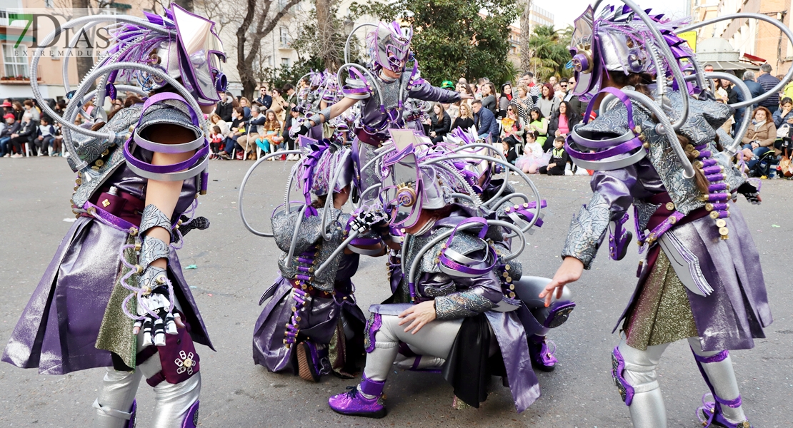 REPOR I: Mejores planos generales del desfile del Carnaval de Badajoz