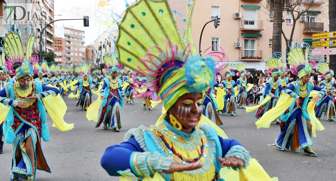 REPOR I: Mejores planos generales del desfile del Carnaval de Badajoz