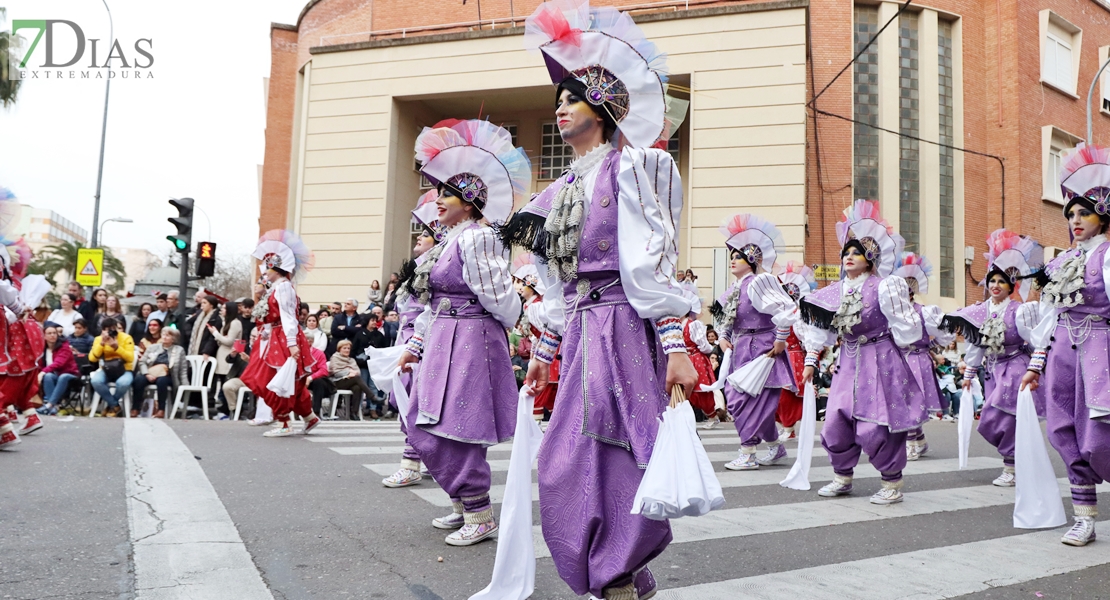 REPOR I: Mejores planos generales del desfile del Carnaval de Badajoz