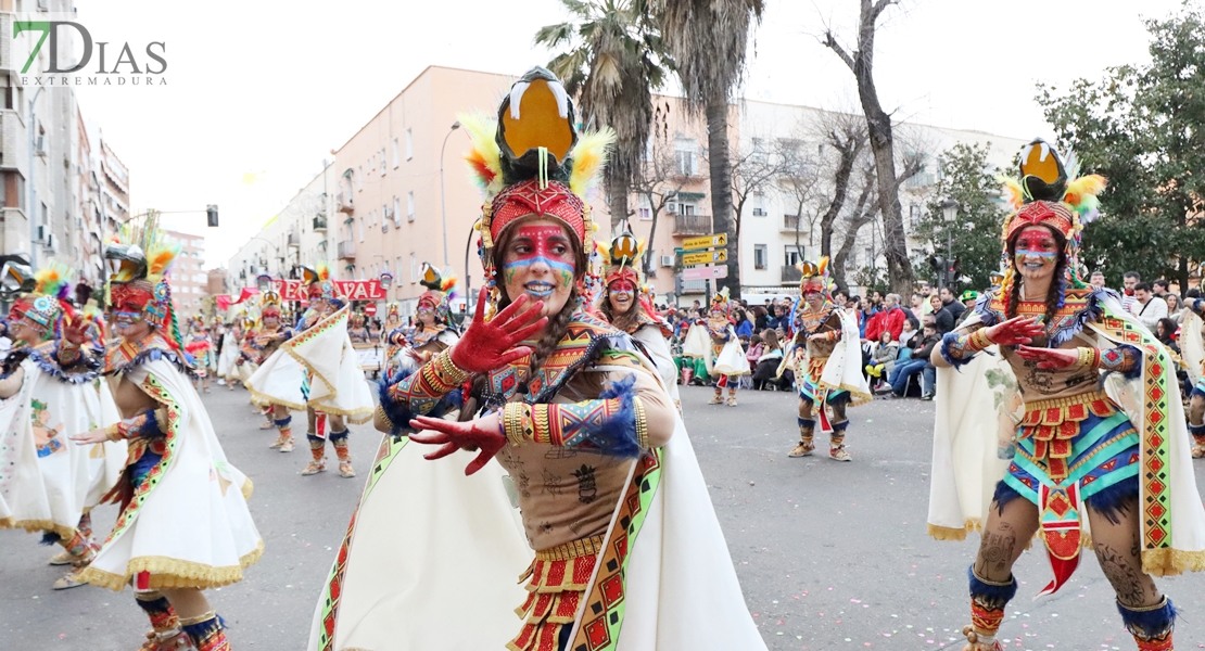 REPOR I: Mejores planos generales del desfile del Carnaval de Badajoz