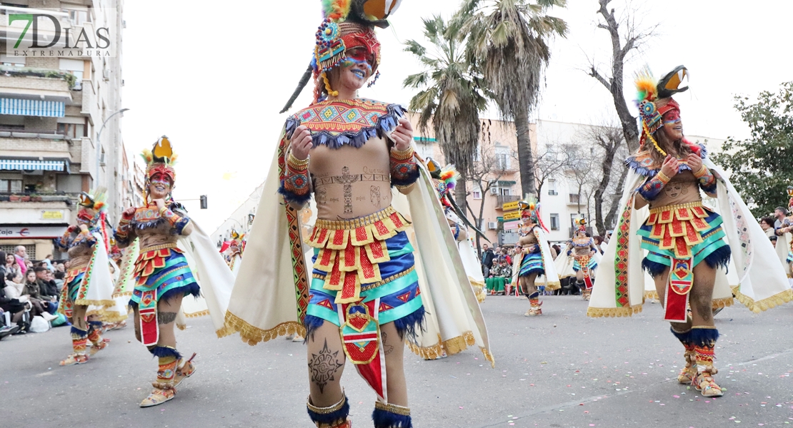 REPOR I: Mejores planos generales del desfile del Carnaval de Badajoz