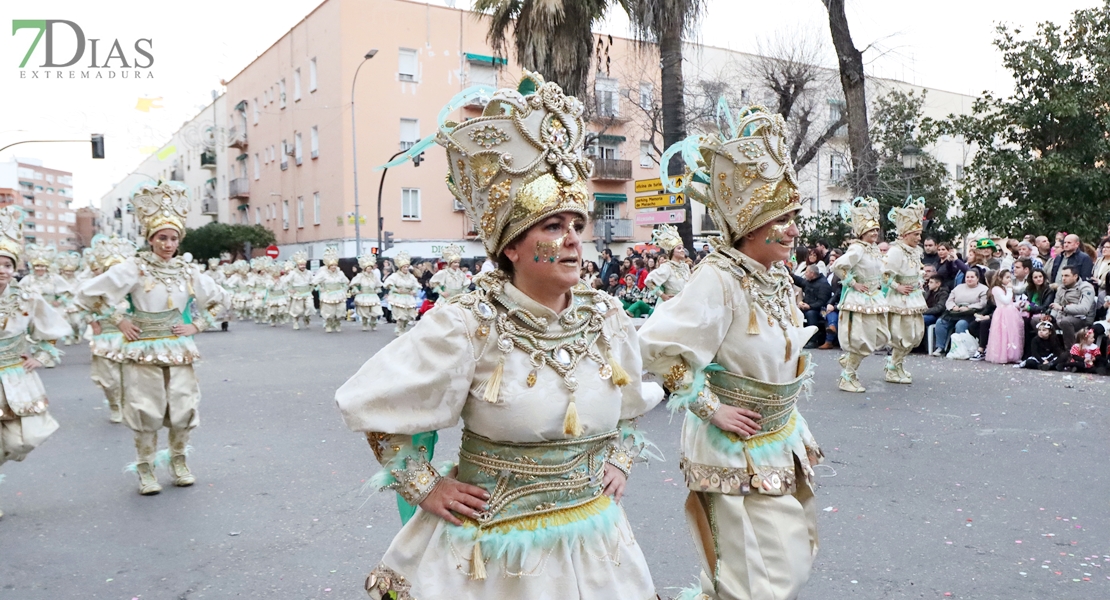 REPOR I: Mejores planos generales del desfile del Carnaval de Badajoz