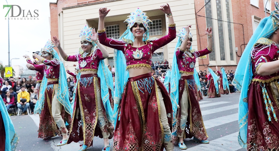 REPOR I: Mejores planos generales del desfile del Carnaval de Badajoz