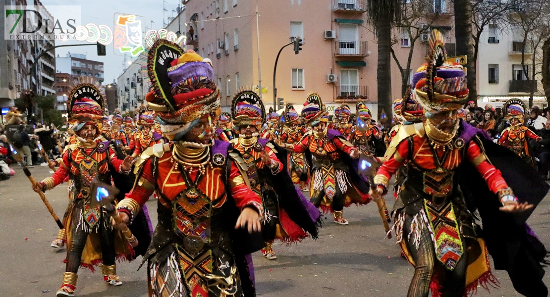 REPOR I: Mejores planos generales del desfile del Carnaval de Badajoz