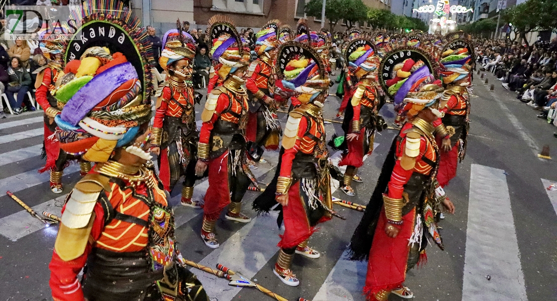 REPOR I: Mejores planos generales del desfile del Carnaval de Badajoz