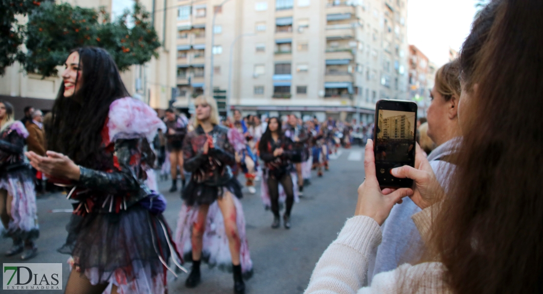 Las Candelas de Santa Marina calientan el ambiente y Badajoz ya huele a carnaval