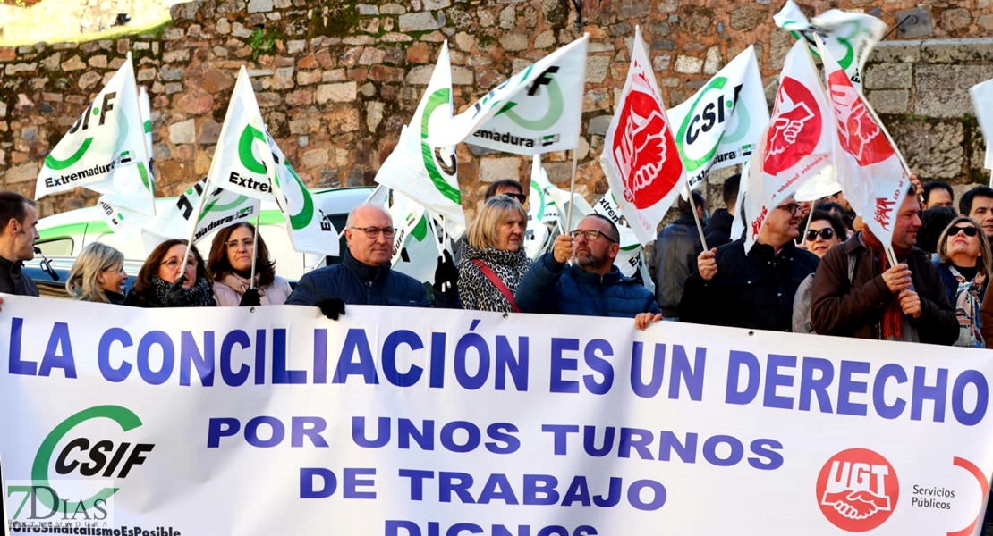 Manifestación de la Policía Local en Cáceres: “La conciliación es un derecho”