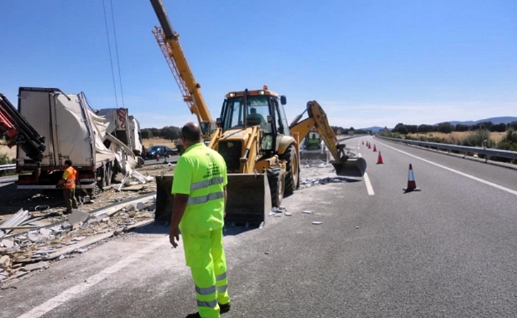 Conservación y explotación de carreteras en Cáceres