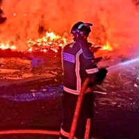 Varias horas intensas para apagar un incendio en La Garrovilla