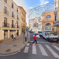 Cáceres busca empresa para convertir en plataforma única San Antón, Parras y Clavellinas