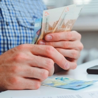 Cómo pedir estos 240 € que da la Junta de Extremadura