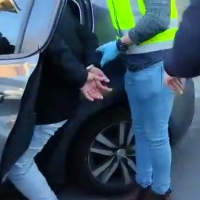 “Ni se mueva, le vamos a robar el reloj”