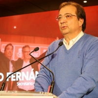 Vara: “El problema de la sanidad no se soluciona bajando impuestos”