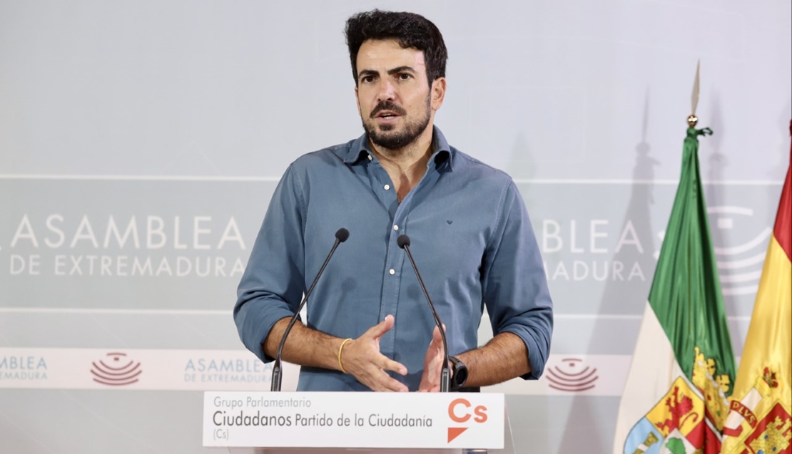 Cs: “Vara ha decidido una vez más que le importa más su partido que Extremadura”