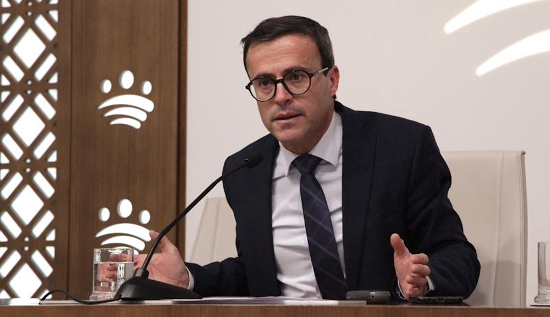 Gallardo: “Con Alburquerque se ha actuado de forma permanente, clara y transparente”