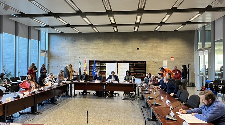 La Junta considera revisar el registro de casos de violencia en la infancia y la adolescencia
