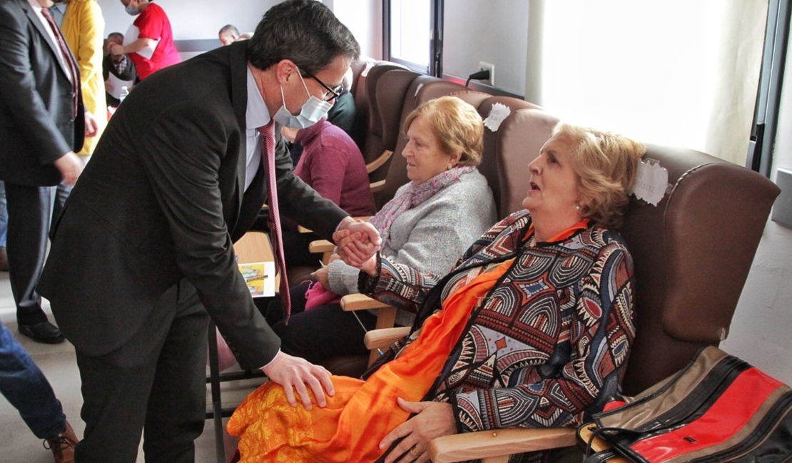 Visita a la residencia de mayores y renovado Museo de la Guerra Civil de Campillo de Llerena