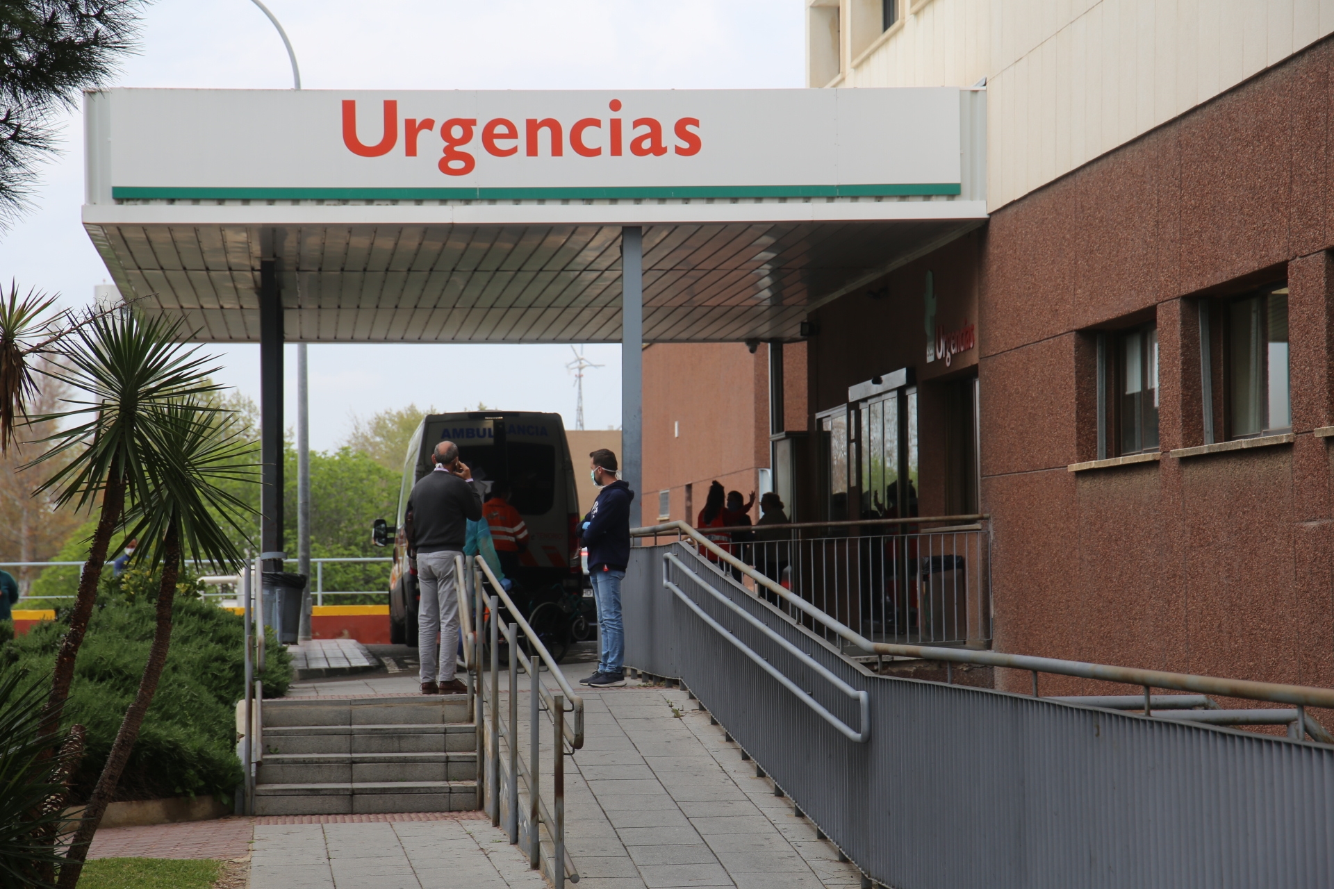 Fallece tras caer por unas escaleras en Badajoz