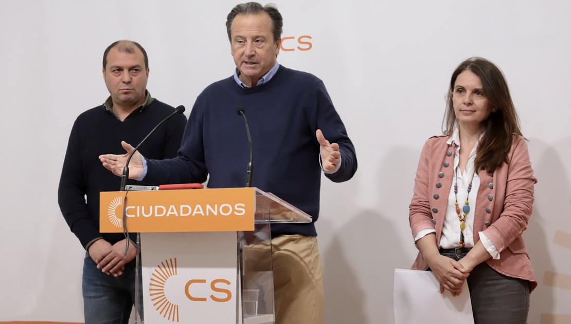 Cs critica la &quot;política socialista de derribos&quot; en Valdecaballeros y Valdecañas