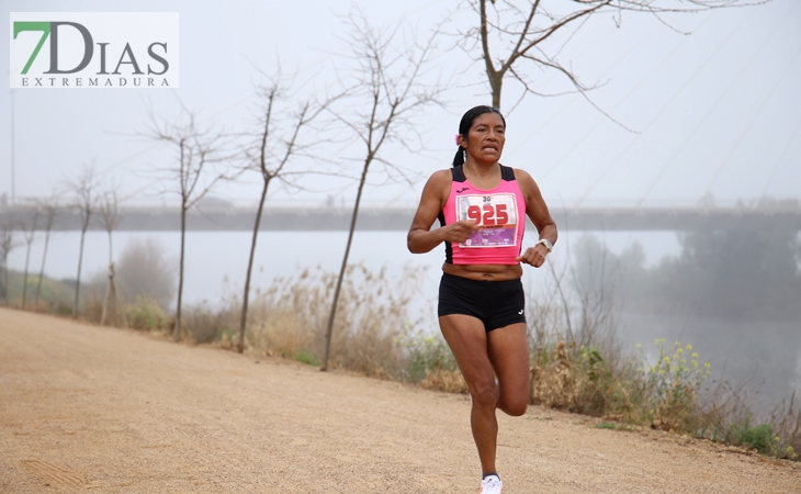 Imágenes de la Maratón y Media Maratón Ciudad de Badajoz II