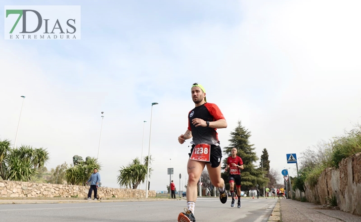 Imágenes de la Maratón y Media Maratón Ciudad de Badajoz