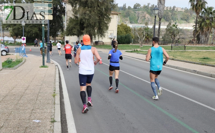 Imágenes de la Maratón y Media Maratón Ciudad de Badajoz