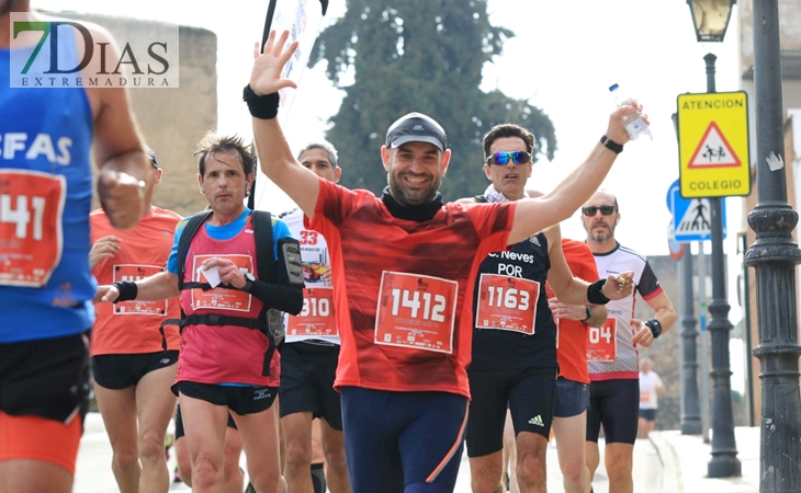 Imágenes de la Maratón y Media Maratón Ciudad de Badajoz