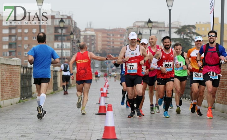 Imágenes de la Maratón y Media Maratón Ciudad de Badajoz