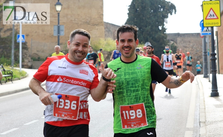 Imágenes de la Maratón y Media Maratón Ciudad de Badajoz