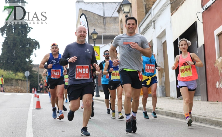 Imágenes de la Maratón y Media Maratón Ciudad de Badajoz