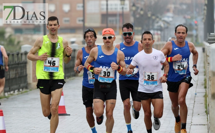 Imágenes de la Maratón y Media Maratón Ciudad de Badajoz